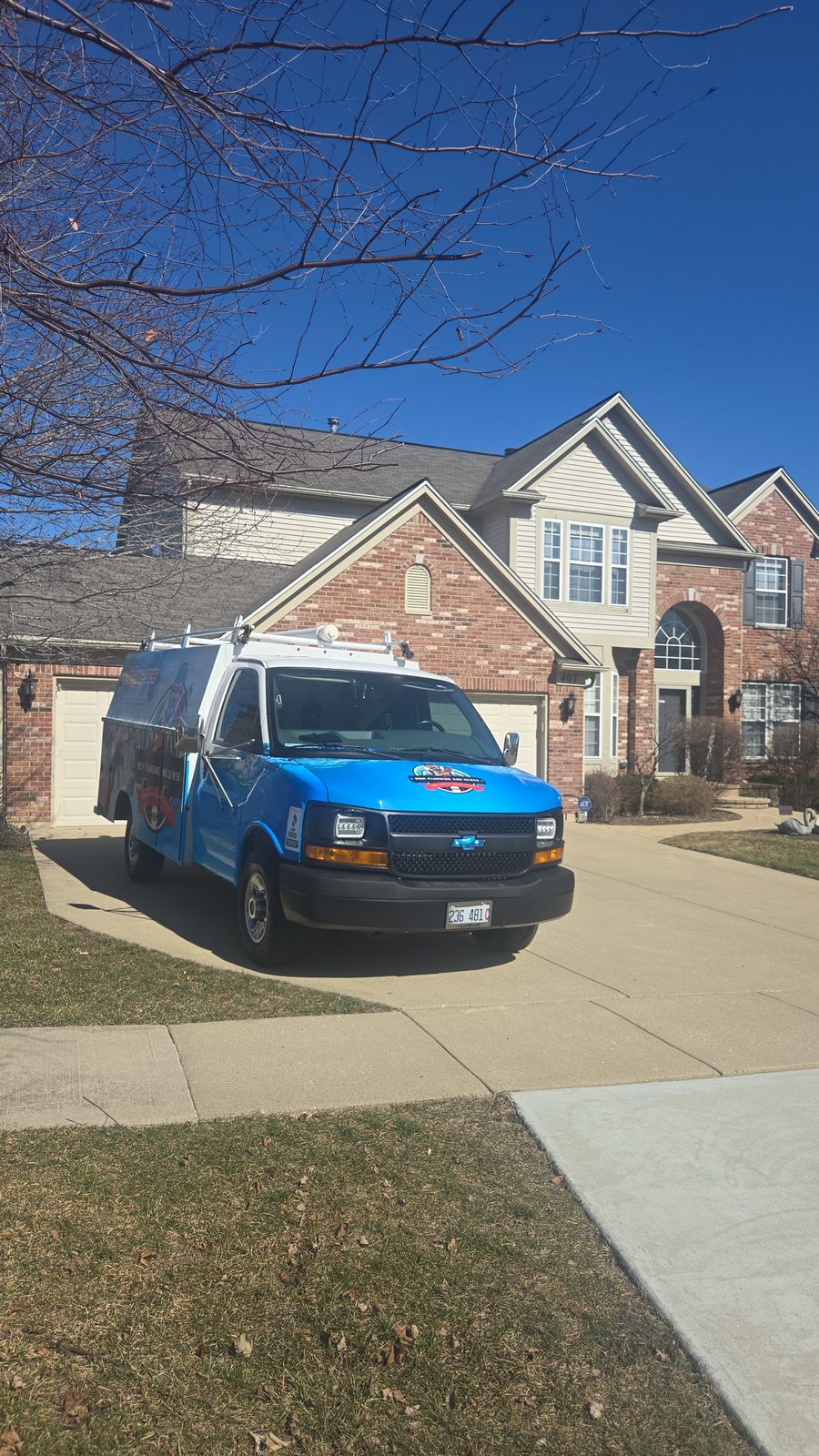 MDM Plumbing truck serving Buffalo Grove, IL homeowners